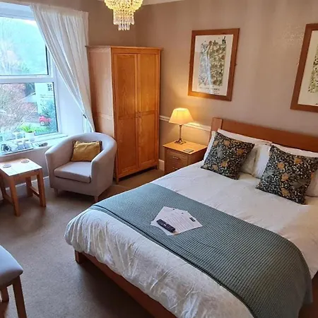 The Pendennis Guest House-2