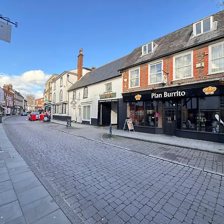 Villare Hitchin Town Centre-3