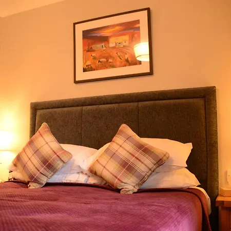 Lochview House-2