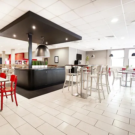 Campanile Swindon-3