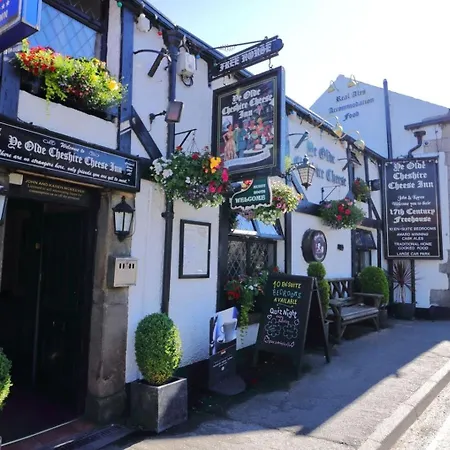 Ye Olde Cheshire Cheese Inn-2
