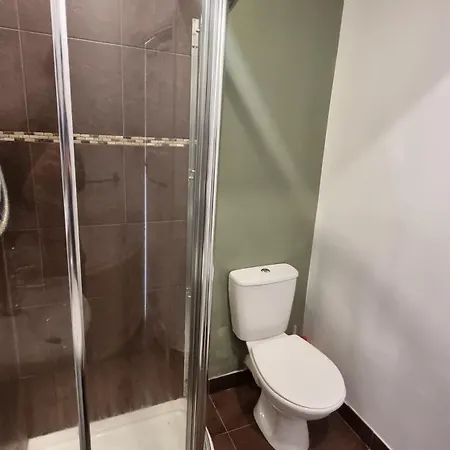 En Suite Room With Kitchen Facilities-2