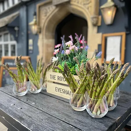 The Royal Oak-2