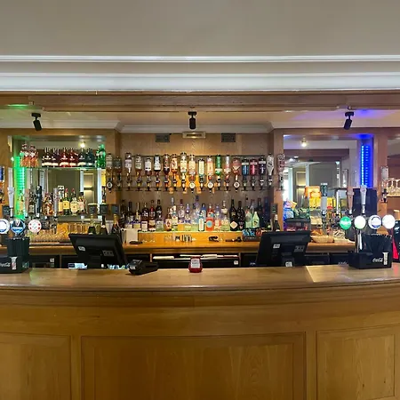 Airport Inn Manchester-2