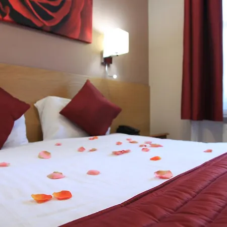 Sheriff Hotel-3