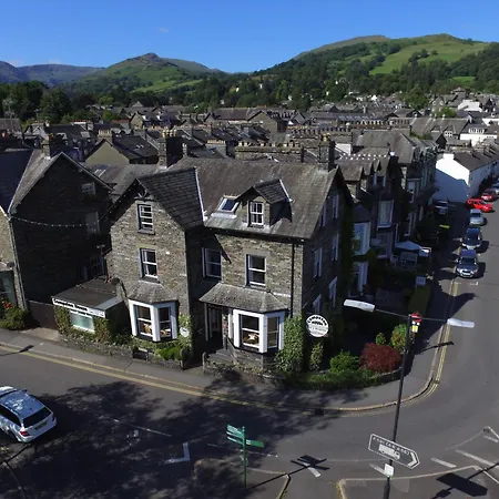 Compston House B & B-2