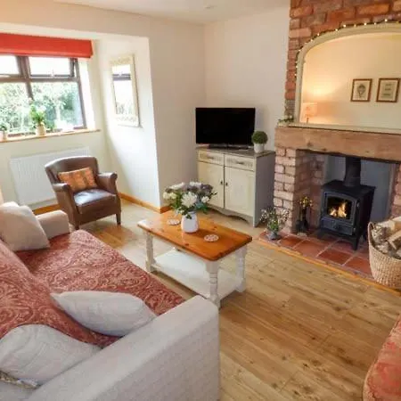 Beacon Cottage-2