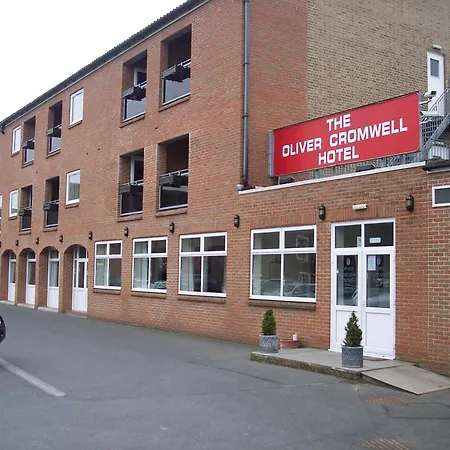 Oliver Cromwell Hotel-3
