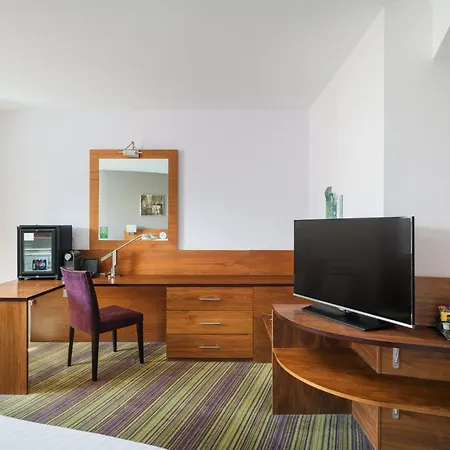 Holiday Inn Norwich City By Ihg-3
