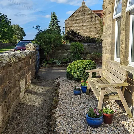 Halmer Grange Guest House-2