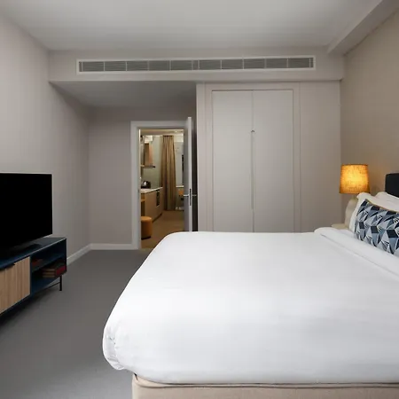 The Lincoln Suites-3