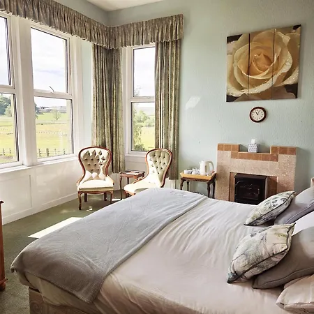 Dunns Houses Farmhouse B&B-2