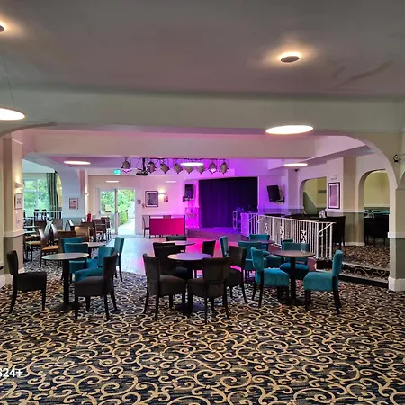 Trecarn Hotel-3