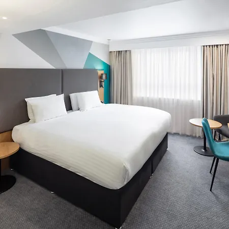 Holiday Inn Gloucester - Cheltenham By Ihg-3