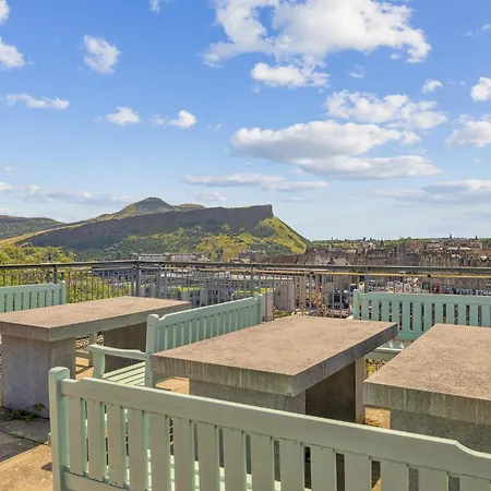 Princes Street Suites-2