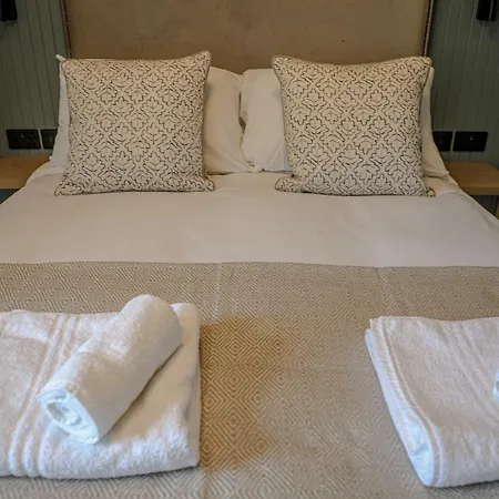 Bridge End Hotel-2