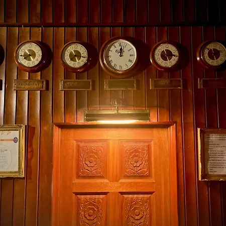 Loch Ness Lodge Hotel-2