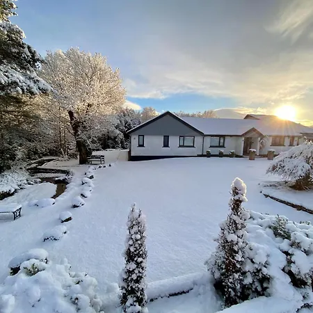 Distant Hills Guest House-3