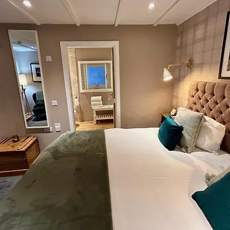 Lochindaal Hotel-2