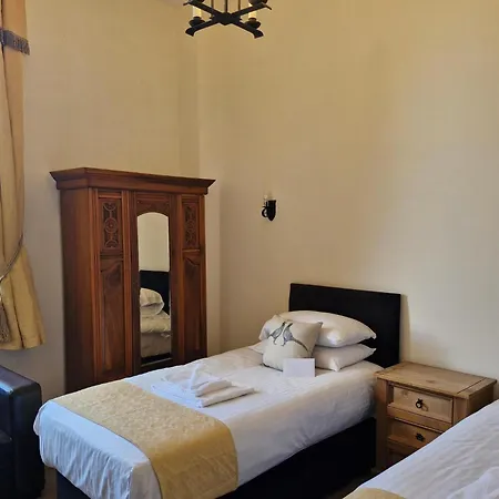 Broomhall Castle Hotel-2