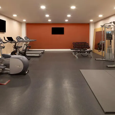 Hampton By Hilton London Gatwick Airport-2