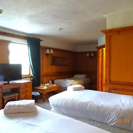 Donington Manor Hotel-2