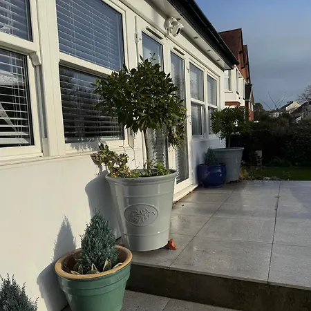 Raddenstile Boutique B&B, Exmouth-2