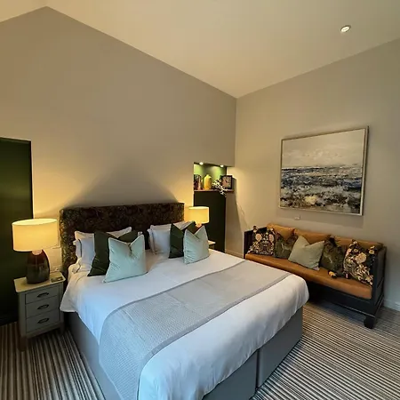 Hebden Townhouse-2