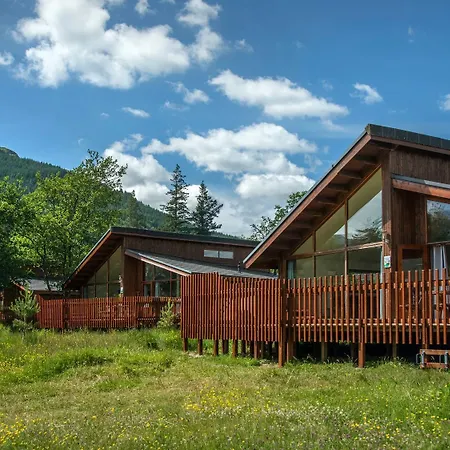 Ardgartan Argyll Cabins - Forest Holidays-3
