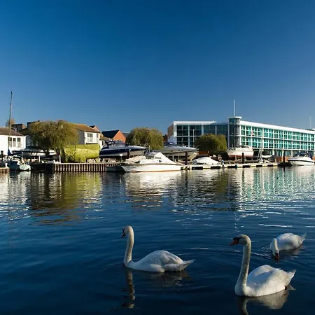 Captain'S Club Hotel & Spa-3