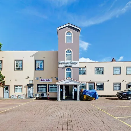 Oyo Bostons Manor Hotel, Hanwell London-3