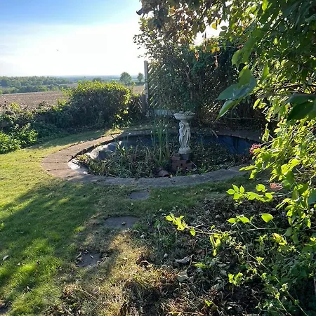 Rolandscroft Guest House-3