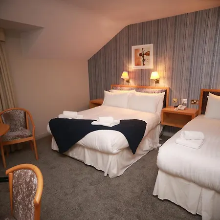 Mellon Country Inn Hotel-3