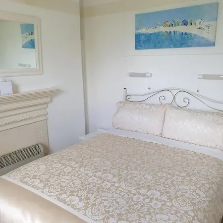 The Wycliffe Guest House-2