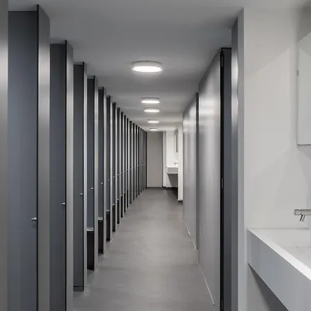 Zedwell Capsule Hotel Piccadilly Circus-3