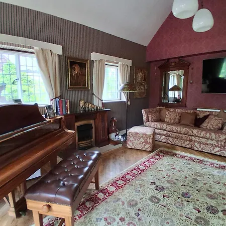 Thornley House-2
