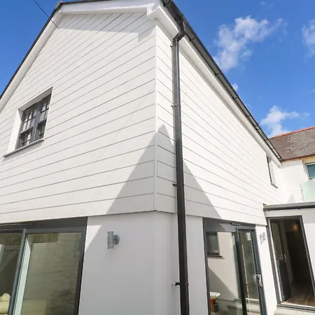 21 Alverton Street-3