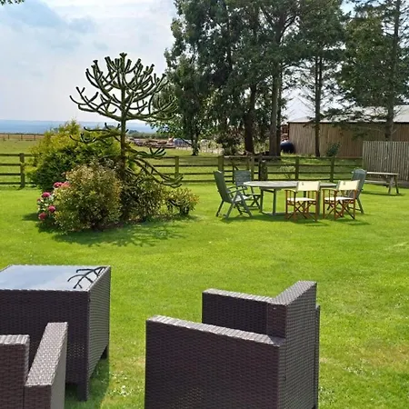 Cottage Lea'S Country Hotel & Restaurant-3