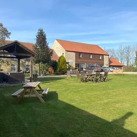 Cottage Lea'S Country Hotel & Restaurant-2