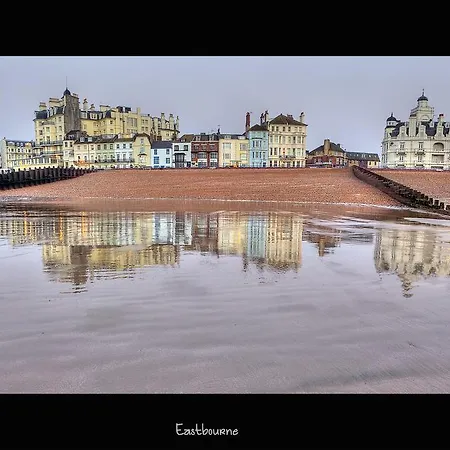 Royal Hotel (Adults Only)-3
