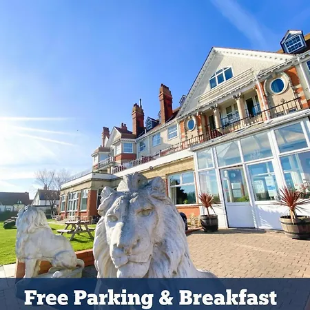 Skegness The Royal Hotel-2