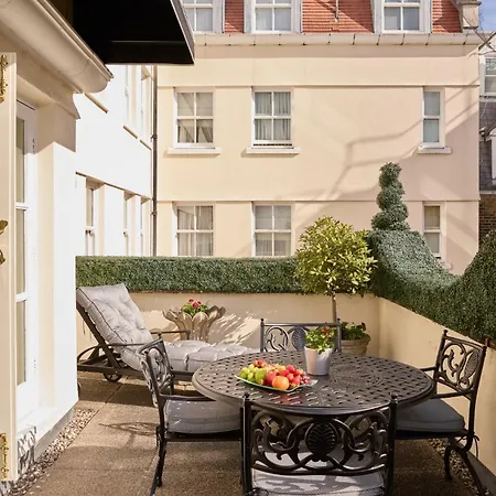 Milestone Hotel Kensington-3