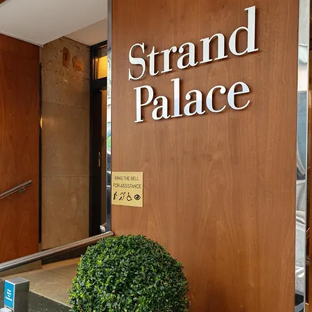 Strand Palace-2