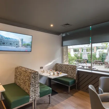 Holiday Inn Swindon By Ihg-3