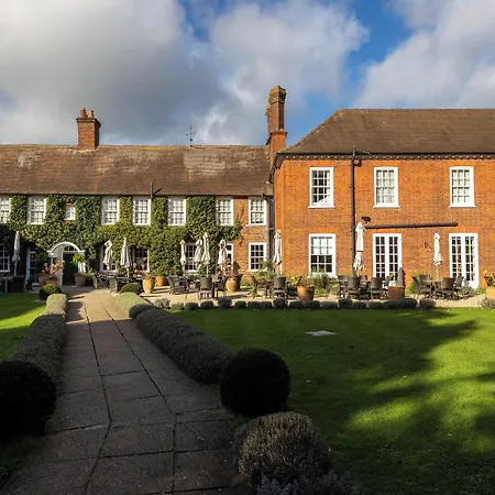 Bush Hotel Farnham-2