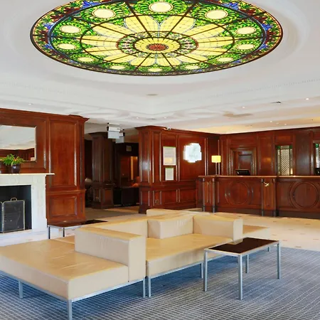Holiday Inn Guildford By Ihg-2