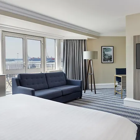 Leonardo Royal Southampton Grand Harbour-3