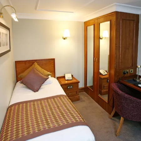 Best Western Plus Pinewood Hotel, Manchester Airport South Handforth-2