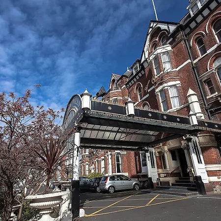 Prince Of Wales Hotel-2