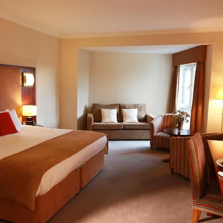 Best Western Plus Dunfermline Crossford Keavil House Hotel-3